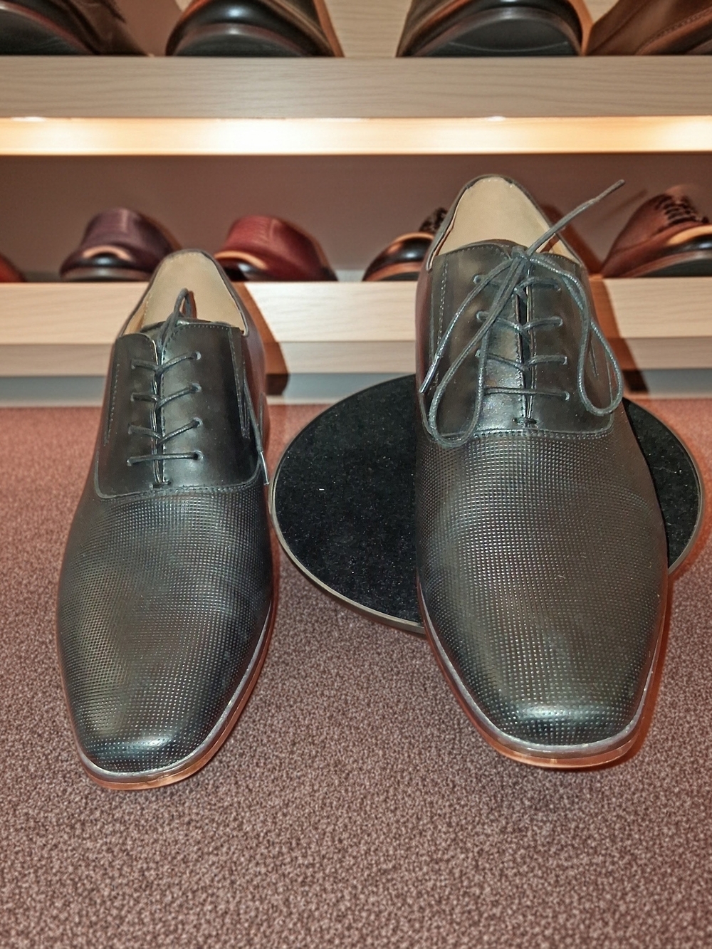 ALDO Men's Black Textured Lace-Up Dress Shoes SIZE 9